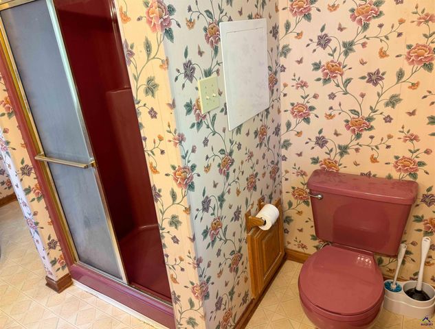 571 Barker Rd, Byron, GA 31008