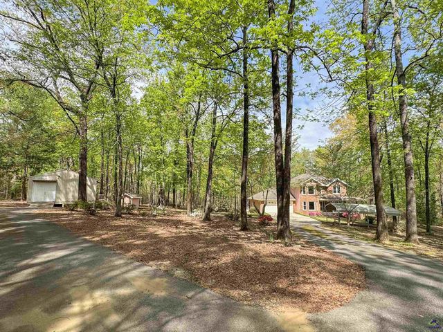 571 Barker Rd, Byron, GA 31008