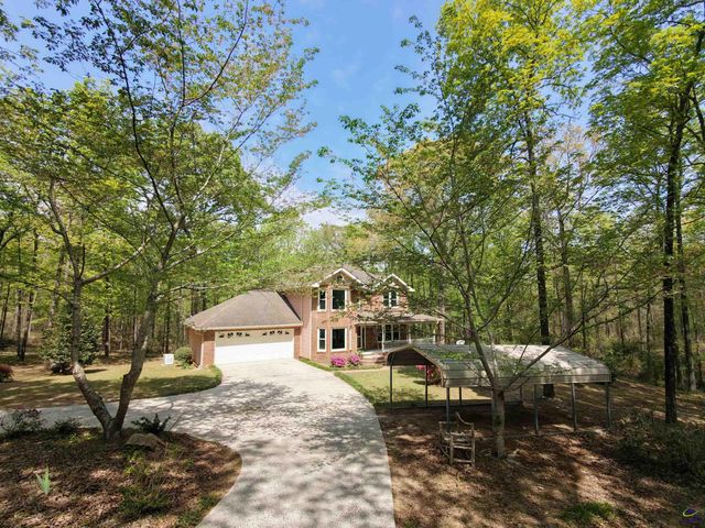571 Barker Rd, Byron, GA 31008