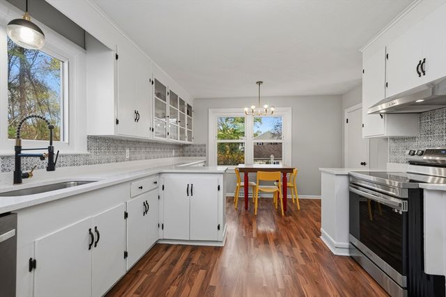 21 Warren Rd, Upton, MA 01568
