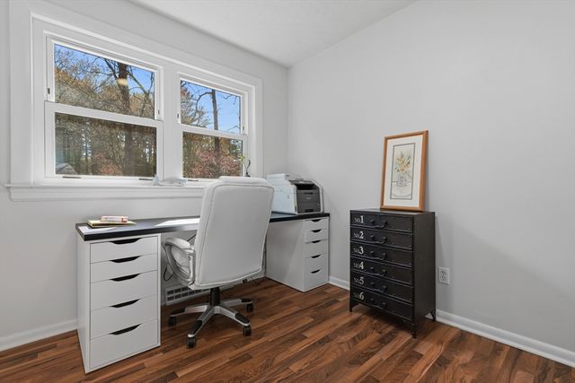 21 Warren Rd, Upton, MA 01568