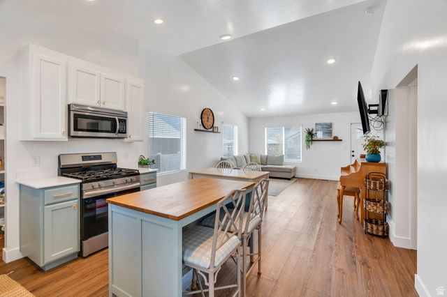 1530 S WINDSONG DR, Santaquin, UT 84655