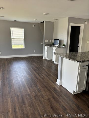 122 Winthrop Avenue, Charlestown, IN 47111
