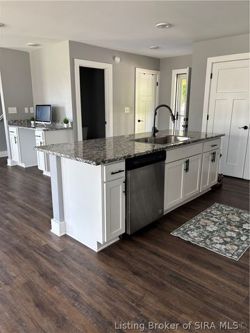 122 Winthrop Avenue, Charlestown, IN 47111