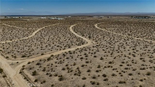 743 Evelyn, California City, CA 93505