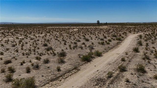 743 Evelyn, California City, CA 93505