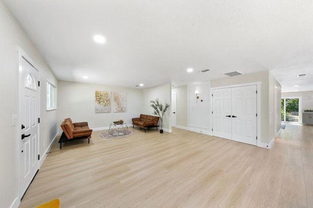 3609 Belden St, Sacramento, CA 95838
