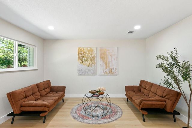3609 Belden St, Sacramento, CA 95838