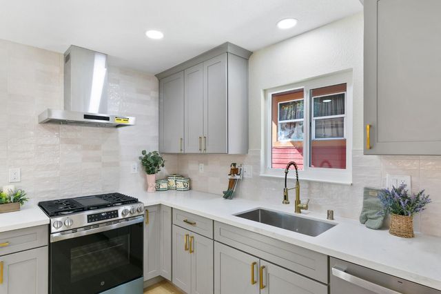 3609 Belden St, Sacramento, CA 95838