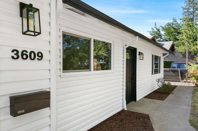 3609 Belden St, Sacramento, CA 95838