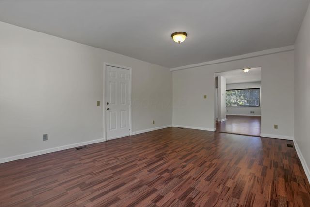 2947 E Mound Street, Columbus, OH 43209