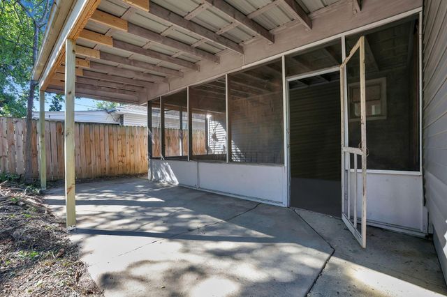 2947 E Mound Street, Columbus, OH 43209