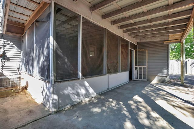 2947 E Mound Street, Columbus, OH 43209