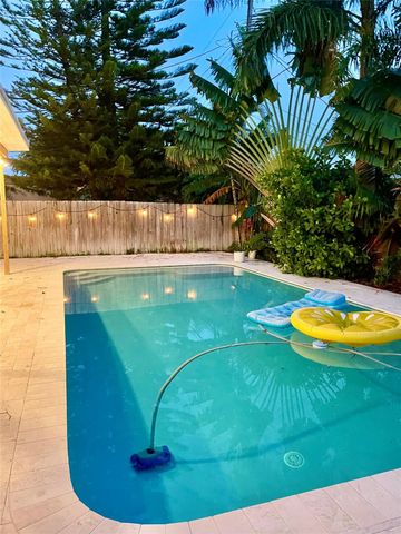 1119 SE 14th Drive, Deerfield Beach, FL 33441