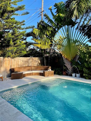 1119 SE 14th Drive, Deerfield Beach, FL 33441