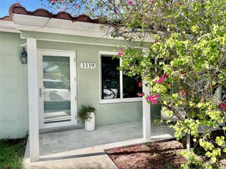 1119 SE 14th Drive, Deerfield Beach, FL 33441