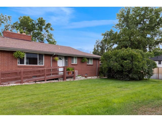 187 Lamar St, Lakewood, CO 80226