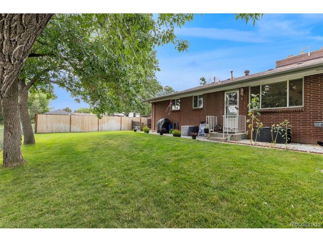 187 Lamar St, Lakewood, CO 80226