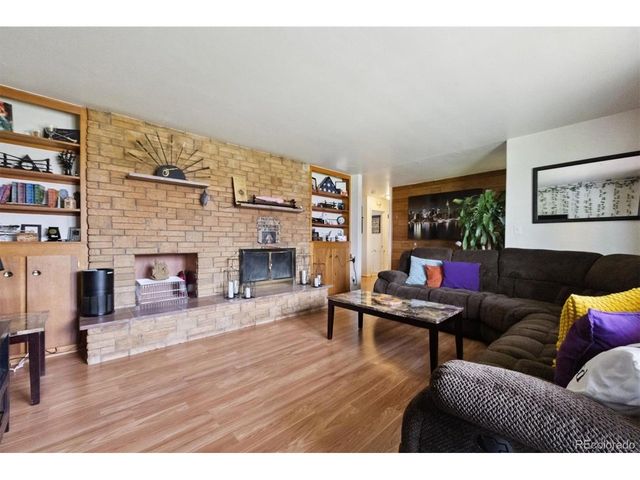 187 Lamar St, Lakewood, CO 80226