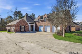 1480 Willow Oak Dr, Denham Springs, LA 70726
