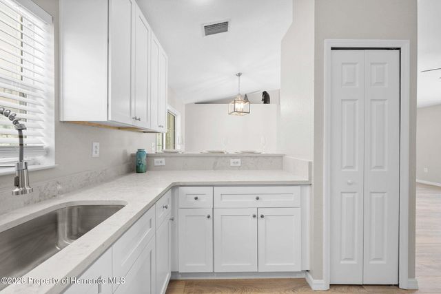 3190 Lema Drive, Spring Hill, FL 34609