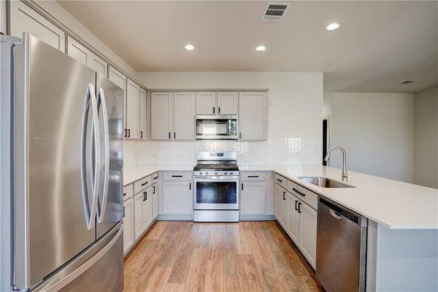 280 Tequilana PASS, Leander, TX 78641