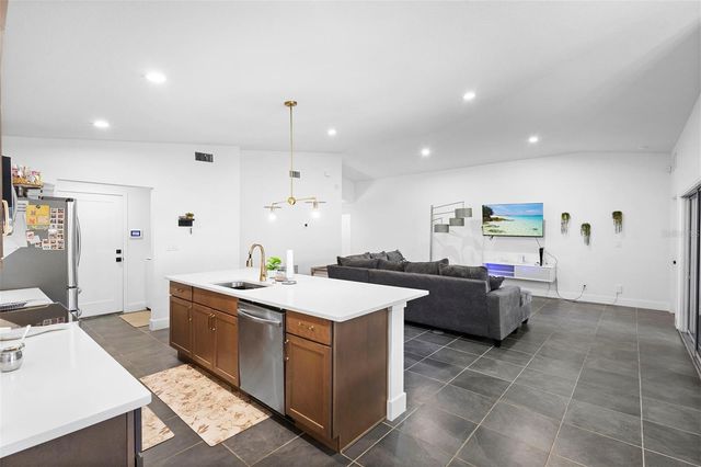 1465 20TH STREET, Orange City, FL 32763