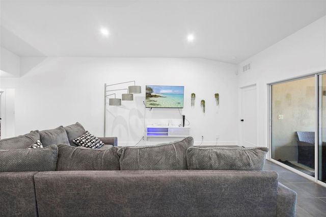 1465 20TH STREET, Orange City, FL 32763