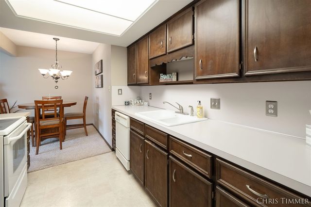 230 S State Street 78, Zeeland, MI 49464