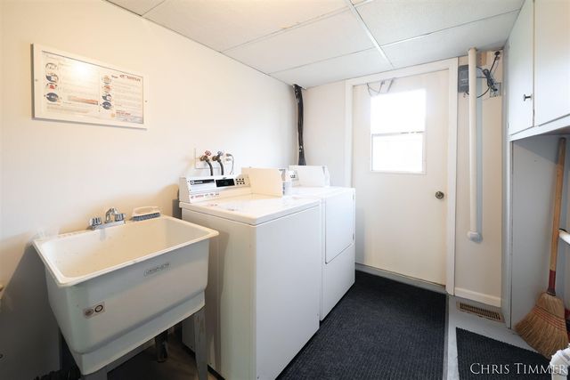 230 S State Street 78, Zeeland, MI 49464