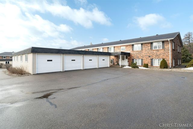 230 S State Street 78, Zeeland, MI 49464