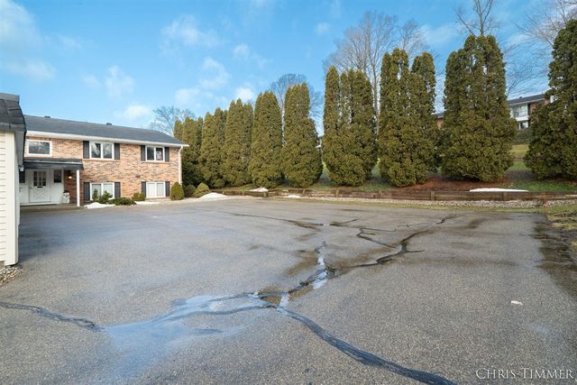 230 S State Street 78, Zeeland, MI 49464