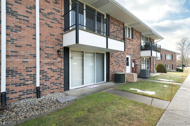 230 S State Street 78, Zeeland, MI 49464