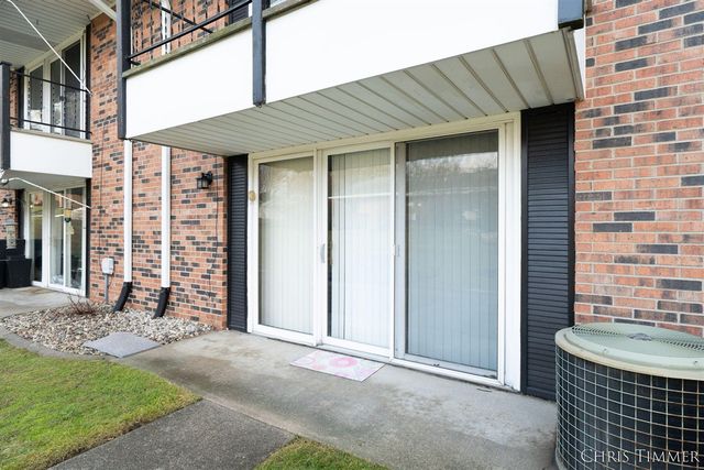 230 S State Street 78, Zeeland, MI 49464