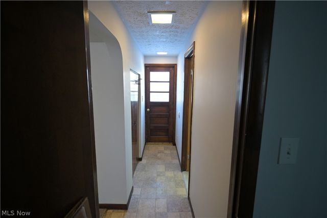 3613 Manchester Road, Coventry, OH 44319