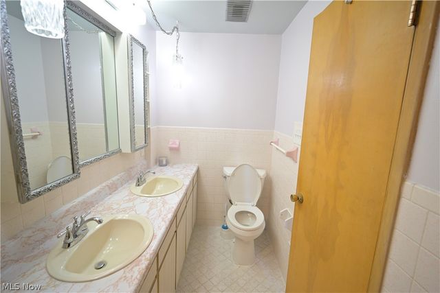 3613 Manchester Road, Coventry, OH 44319