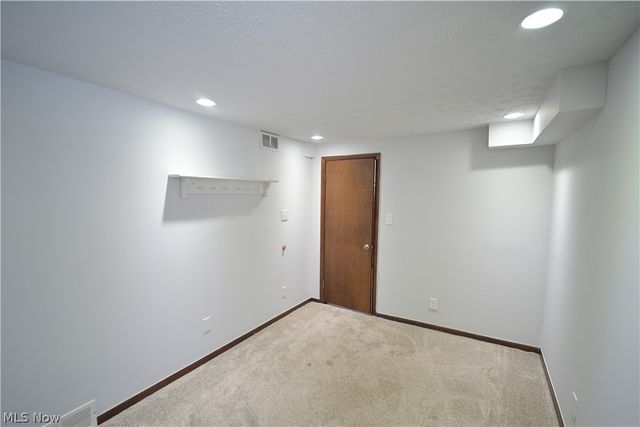 3613 Manchester Road, Coventry, OH 44319