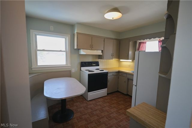 3613 Manchester Road, Coventry, OH 44319