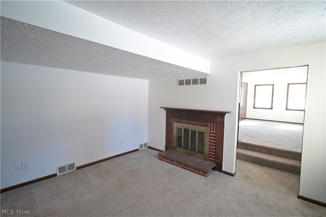 3613 Manchester Road, Coventry, OH 44319