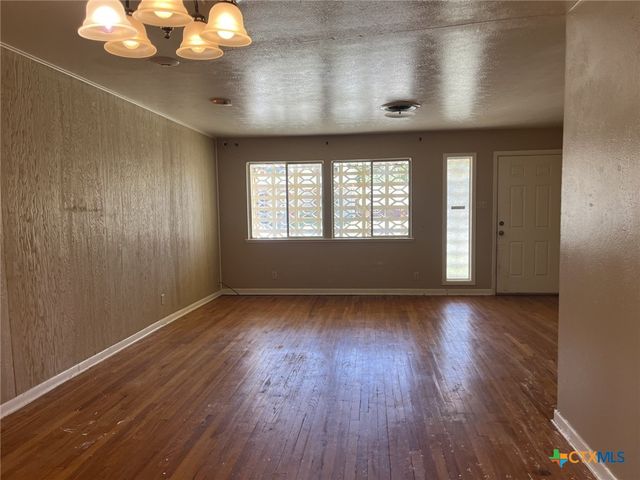 1107 Meadow Drive, Killeen, TX 76549