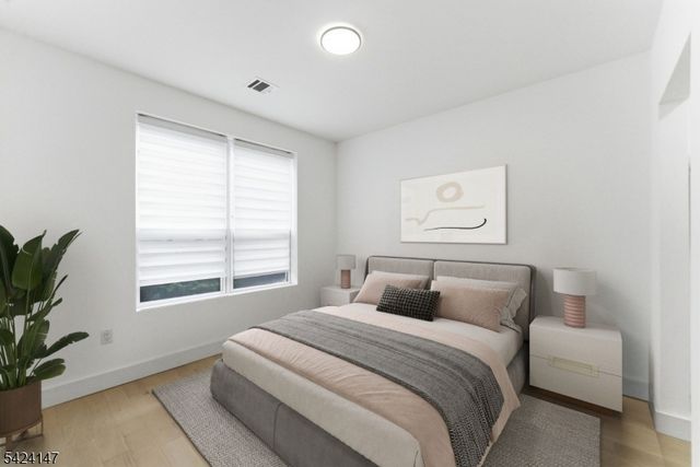 649 38Th St, Union City, NJ 07087