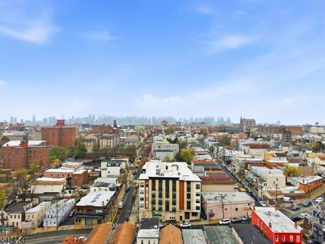 649 38Th St, Union City, NJ 07087