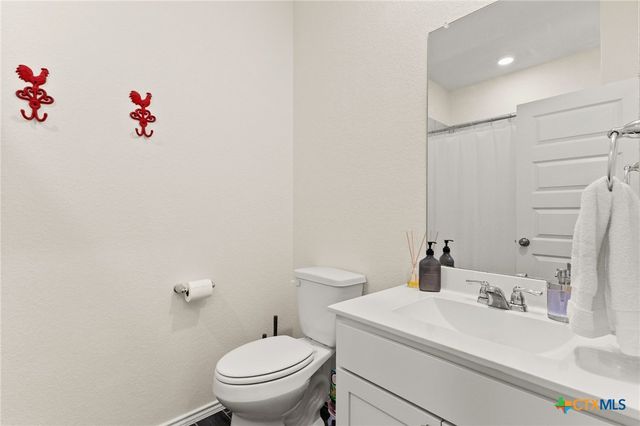 175 Honey Oak Lane, New Braunfels, TX 78130