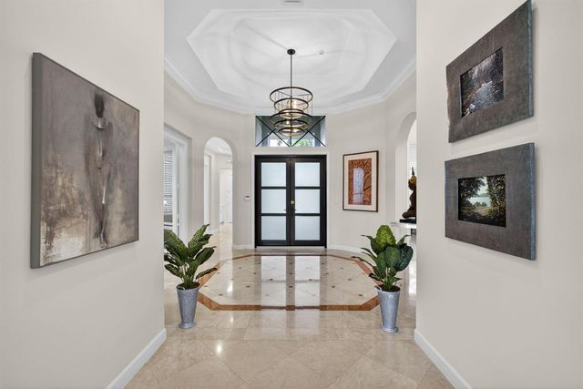 160 Viera Drive, Palm Beach Gardens, FL 33418