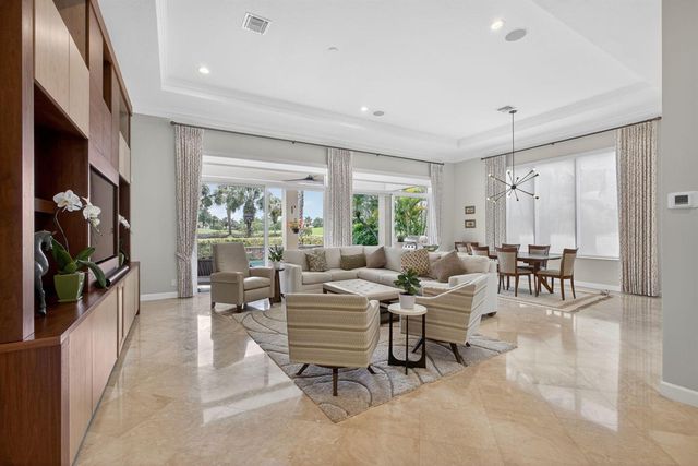 160 Viera Drive, Palm Beach Gardens, FL 33418