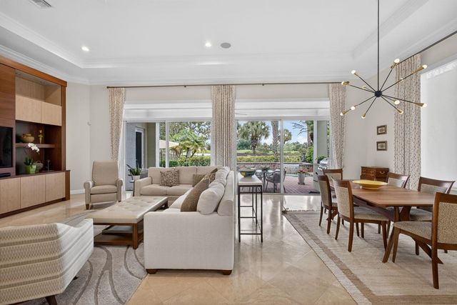160 Viera Drive, Palm Beach Gardens, FL 33418