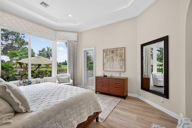 160 Viera Drive, Palm Beach Gardens, FL 33418