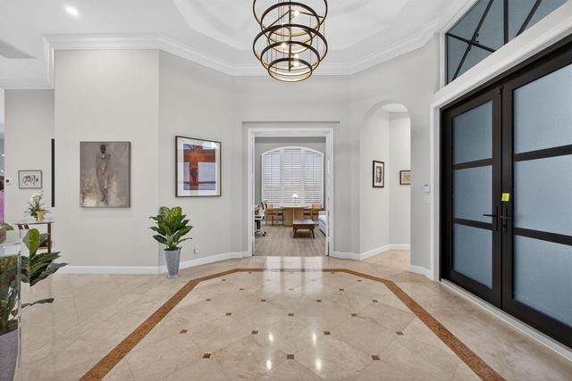 160 Viera Drive, Palm Beach Gardens, FL 33418