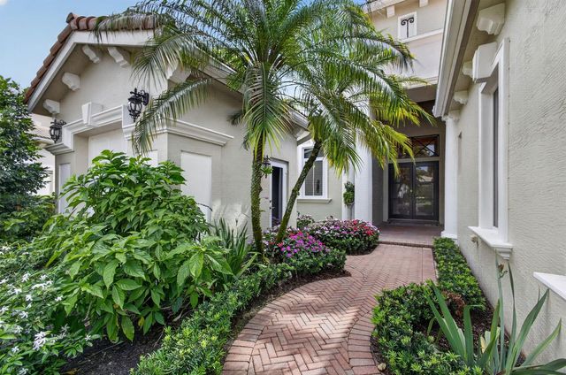 160 Viera Drive, Palm Beach Gardens, FL 33418