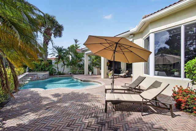 160 Viera Drive, Palm Beach Gardens, FL 33418
